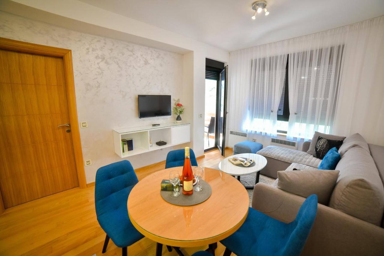 Appartamento Apartman Silver Lux Zlatibor Esterno foto