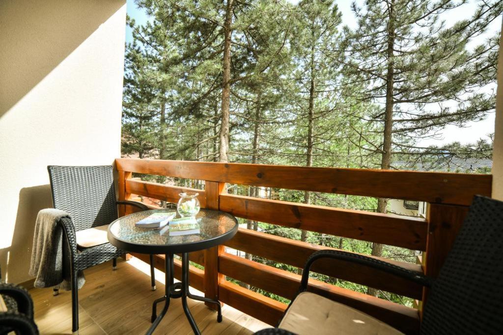 Appartamento Apartman Silver Lux Zlatibor Esterno foto